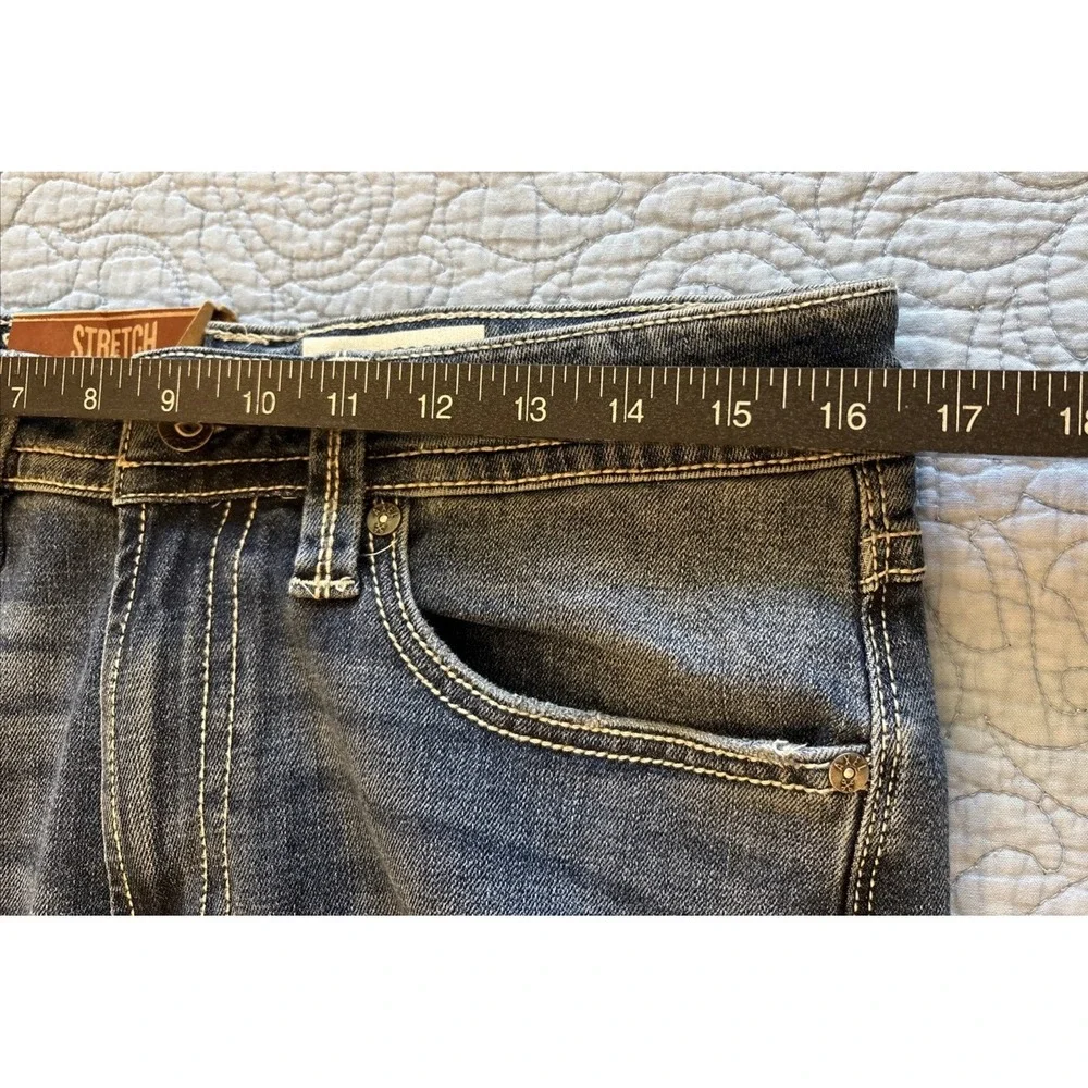T.K. Axel Men's  32x32 NWT Slim Boot Cut Stretch Denim Blue Jeans